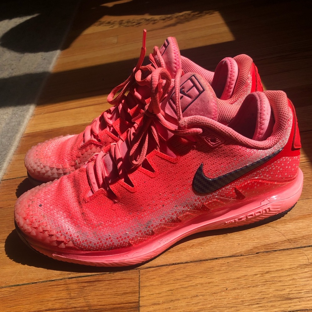 Nike Tennis Shoes